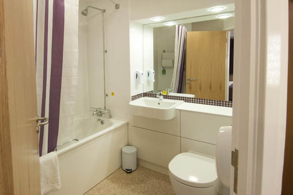 Premier Inn טונברידג' חדר תמונה