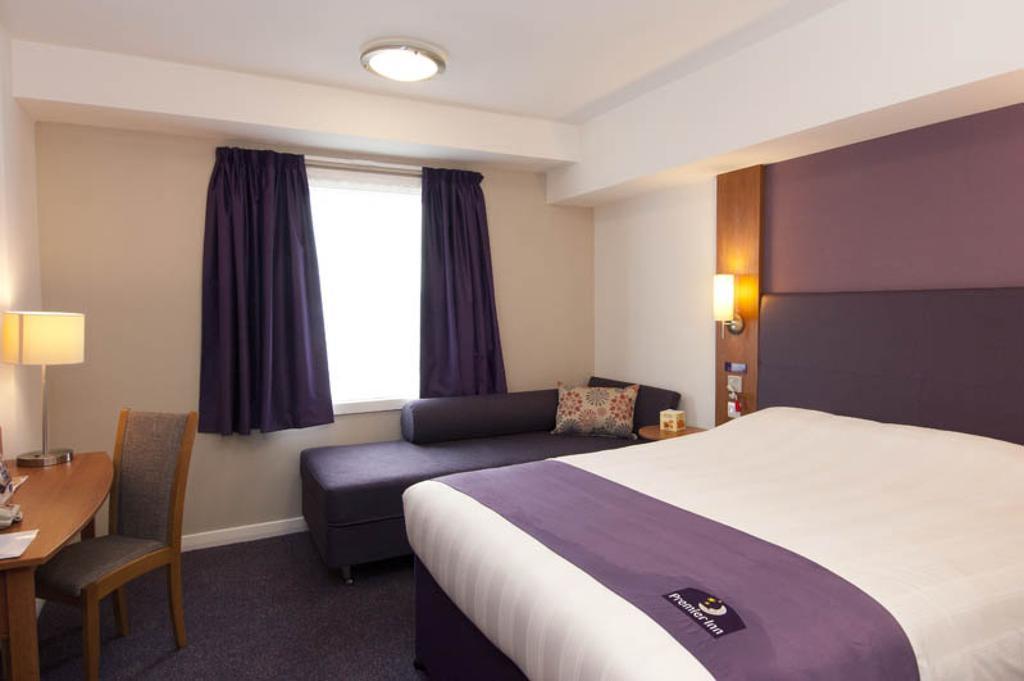 Premier Inn טונברידג' חדר תמונה